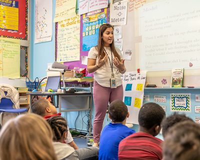 Aryliz Crespo provides instruction to her elementary school students.