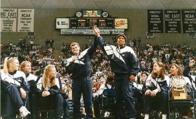 Geno Auriemma and Jamelle Elliott at Gampel.